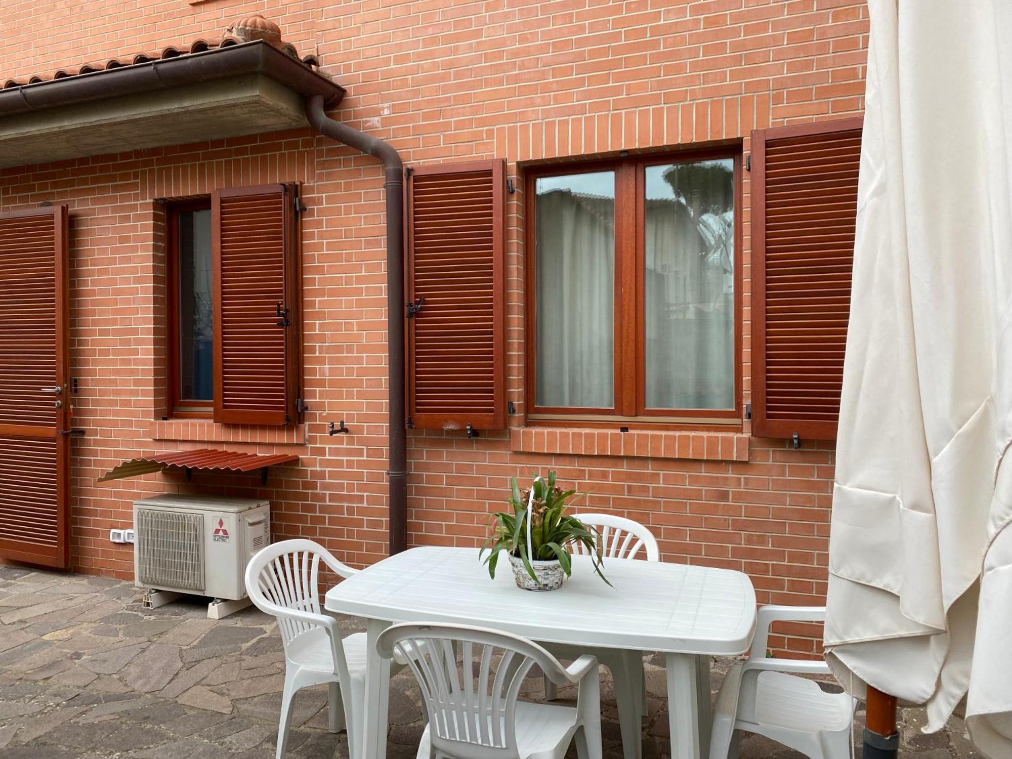 I Portici Appartamenti Marina di Grosseto Εξωτερικό φωτογραφία