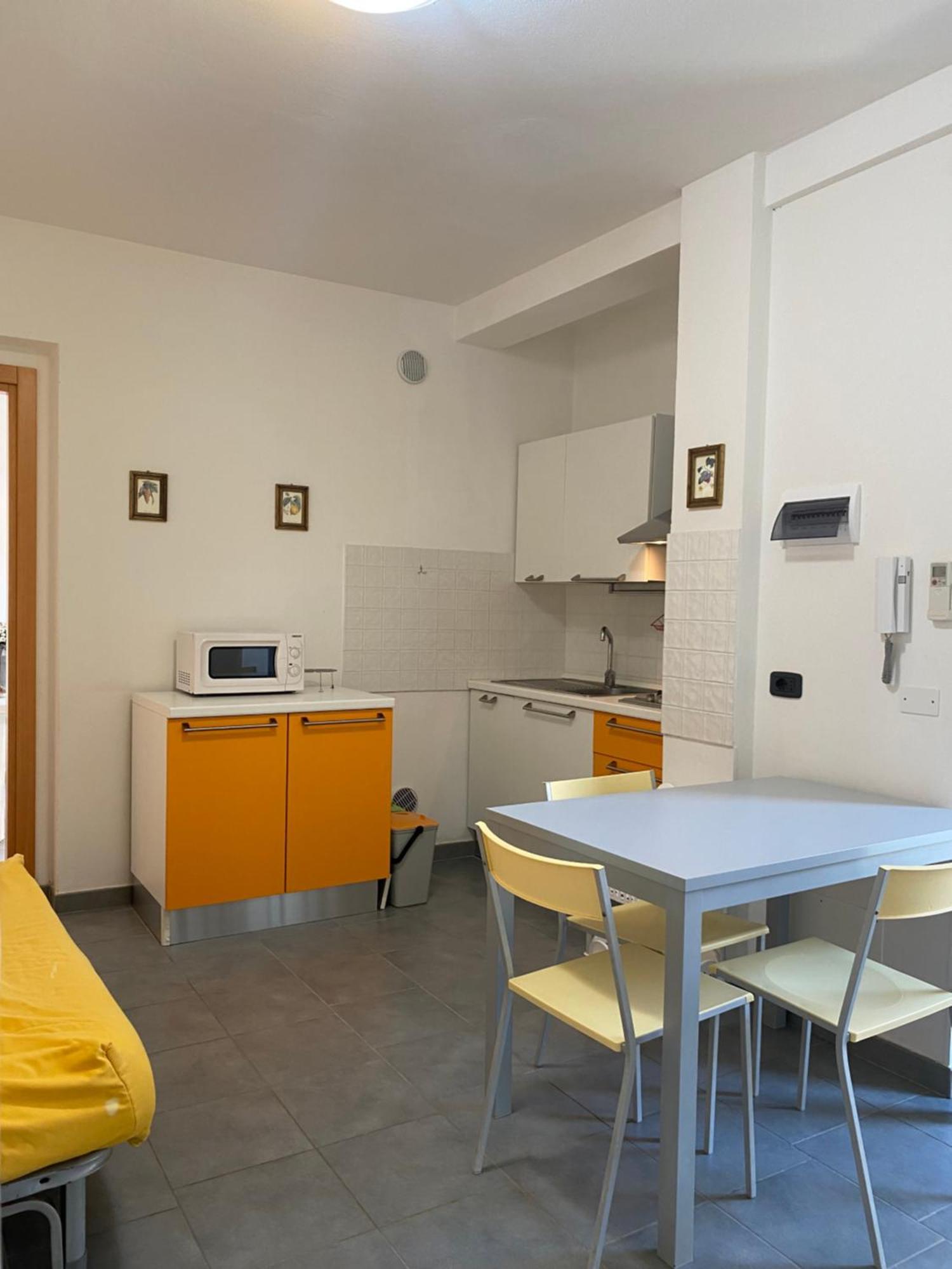 I Portici Appartamenti Marina di Grosseto Εξωτερικό φωτογραφία